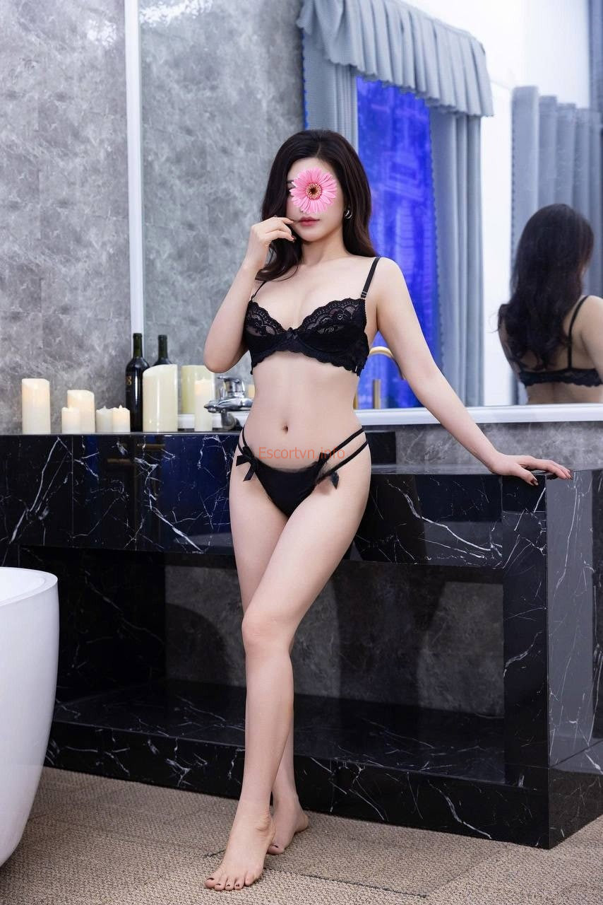 Quyen — 푸꾸옥 에스코트
